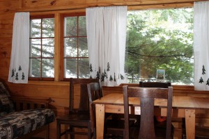 hom-a-gin-cabin-3